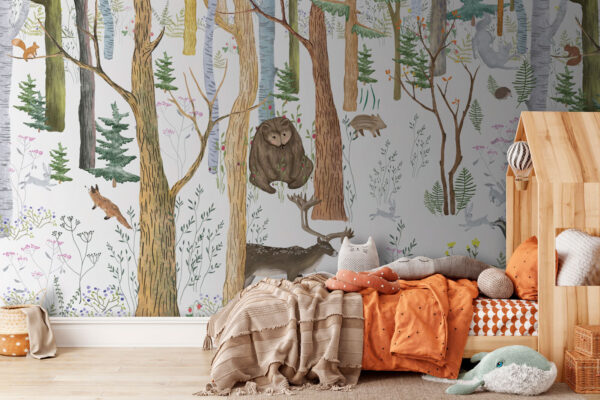 Wald mit Bäumen und Tieren Wald mit Bäumen und Tieren