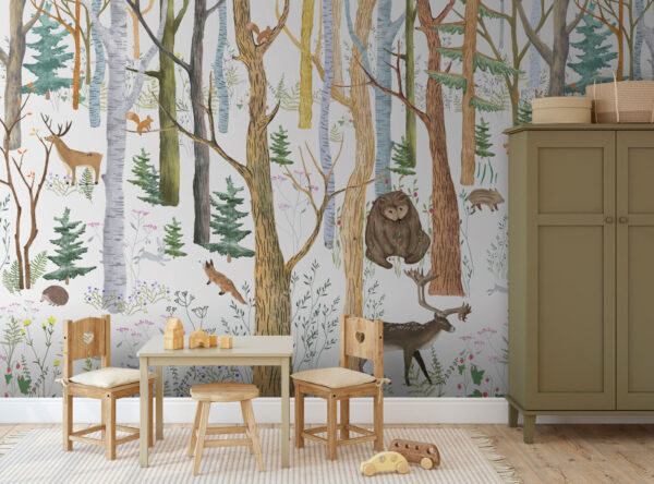 Wald mit Bäumen und Tieren Wald mit Bäumen und Tieren