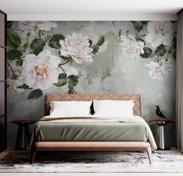 Gemälde mit Blumen an einer Wand Gemälde mit Blumen an einer Wand