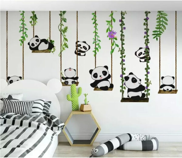 Gruppe von Pandas auf Schaukeln u32772pir1m 600x523 - Gruppe von Pandas auf Schaukeln - tegory