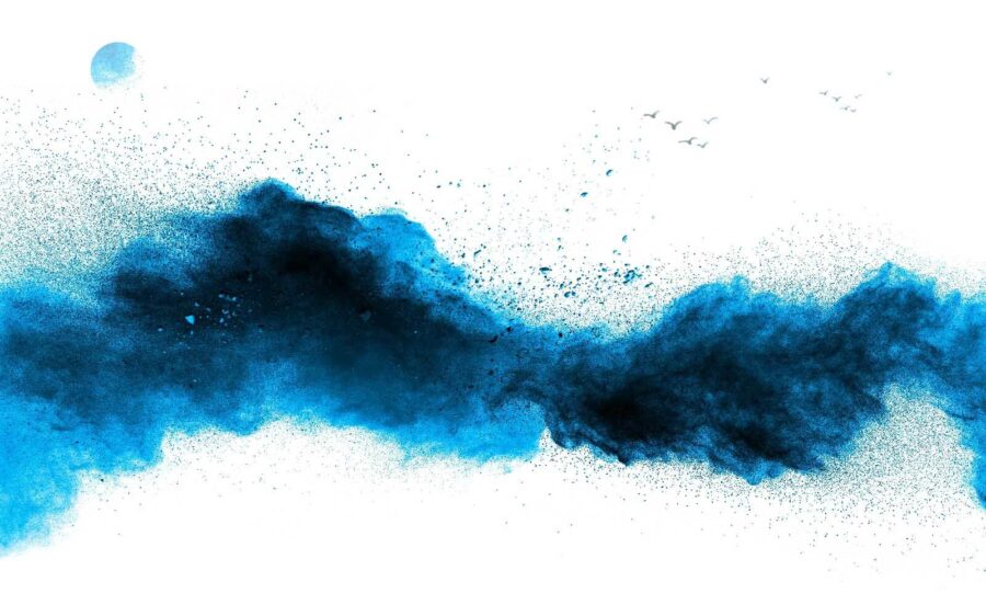 Fototapeten Blaues Pulver Explosion auf einem weißen Hintergrund – Bild 2