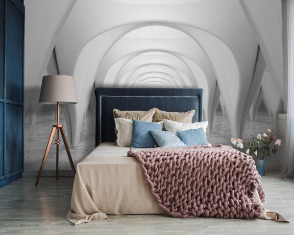 Weißes Zimmer mit gewölbter Decke Weißes Zimmer mit gewölbter Decke