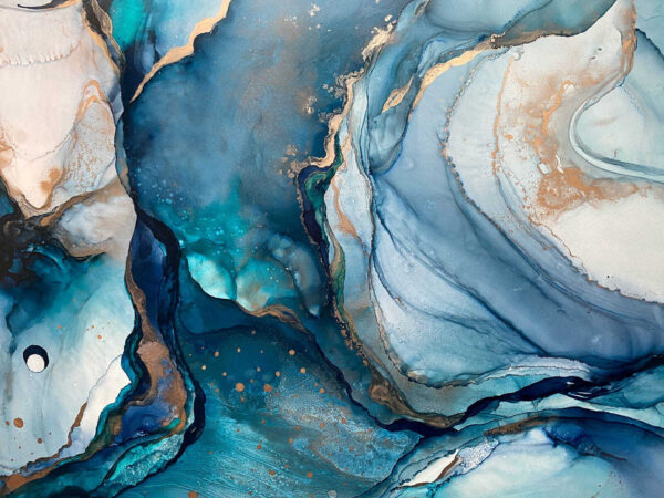 Azurblaue Wellen umspülen die ruhigen Ufer Azurblaue Wellen umspülen die ruhigen Ufer