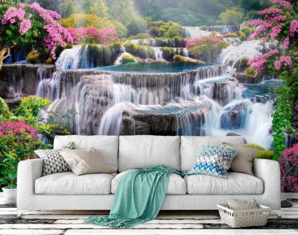 Wasserfall mit Blumen und Bäumen Wasserfall mit Blumen und Bäumen