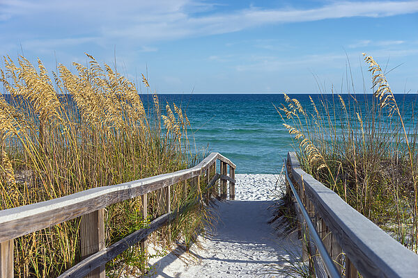Ein Fußweg zum Strand Ein Fußweg zum Strand