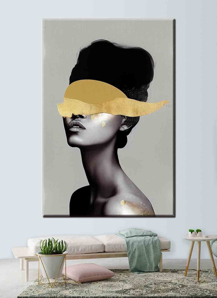 Elegance veiled in mysterious shimmer