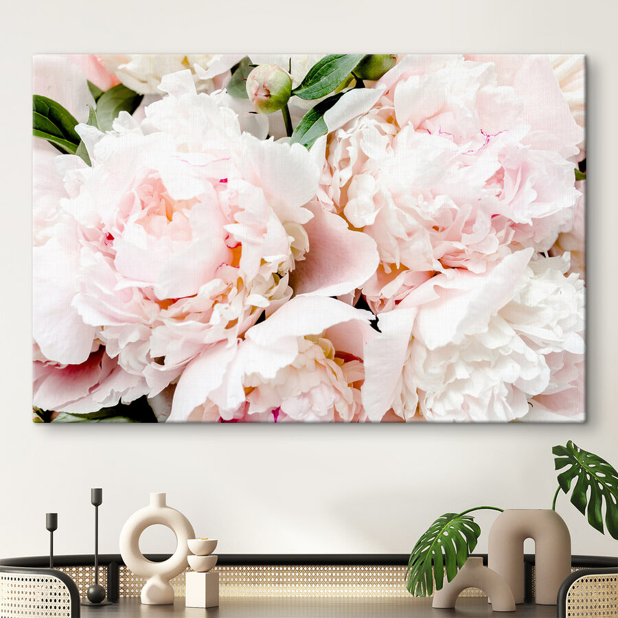 Eine Gruppe von rosa Blumen