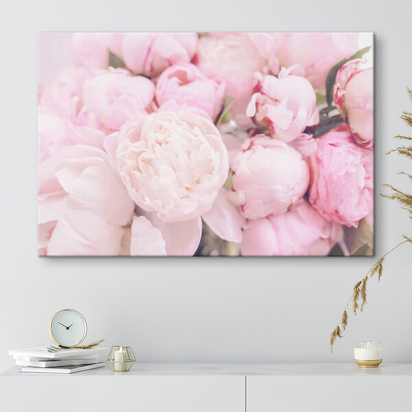 Eine Gruppe von rosa Blumen Eine Gruppe von rosa Blumen
