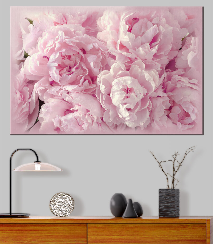 Eine Gruppe von rosa Blumen s35248pih16 896x1024 - Eine Gruppe von rosa Blumen