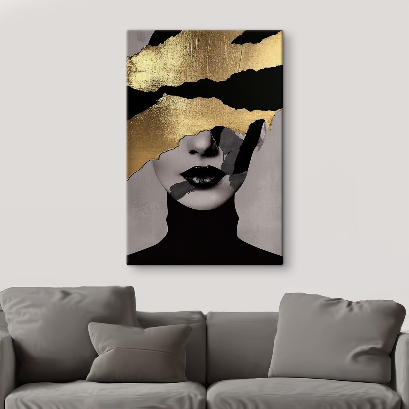 Shattered Elegance in Monochrome and Metallic Shattered Elegance in Monochrome and Metallic