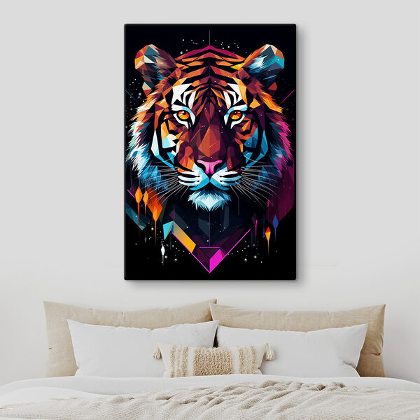 Ein bunter Tiger mit weißen Schnurrhaaren Ein bunter Tiger mit weißen Schnurrhaaren
