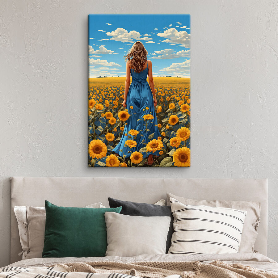 Eine Frau in einem blauen Kleid in einem Sonnenblumenfeld