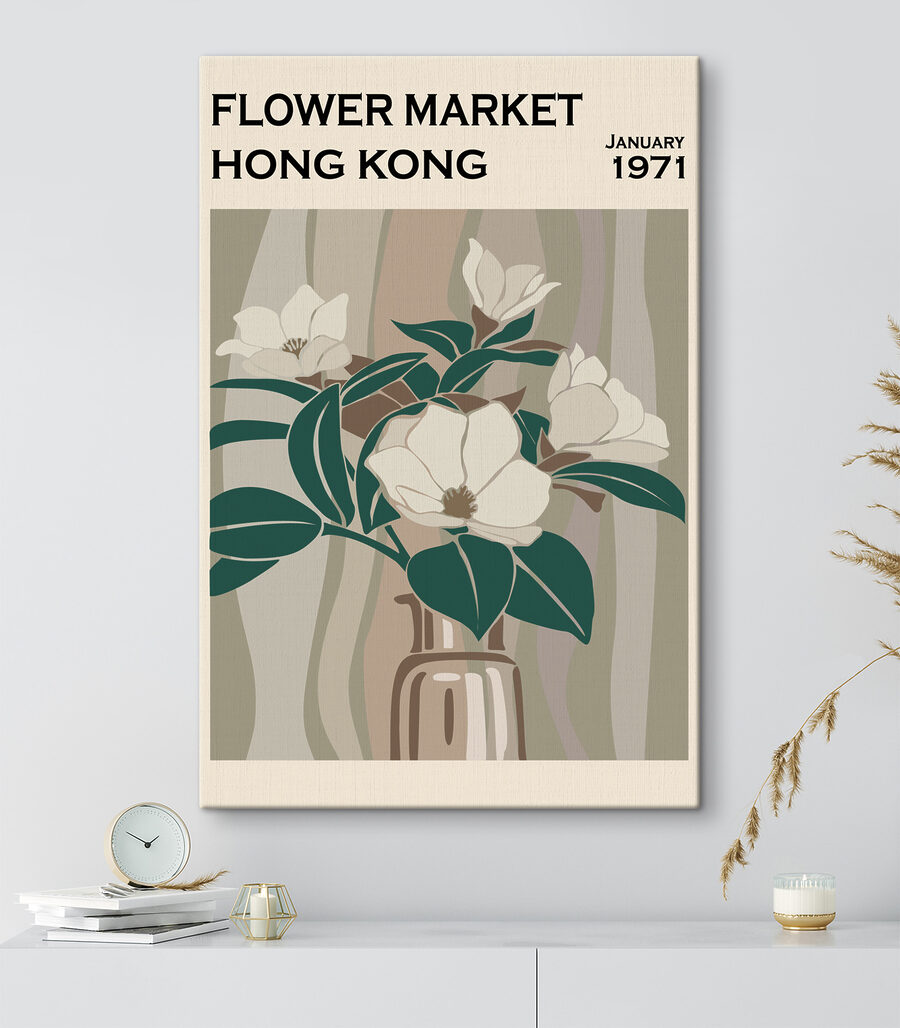 Eine Vase mit Blumen und Blättern