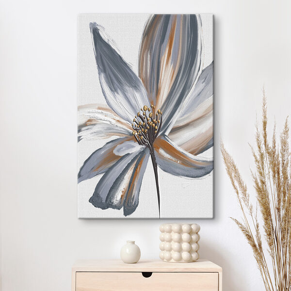 Elegant flower in soft tones Elegant flower in soft tones