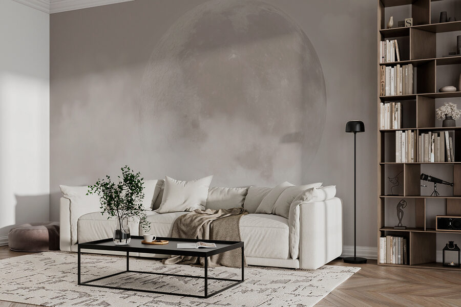 Ein Mond in den Wolken