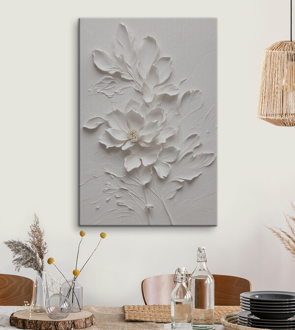 Eine weiße Blume mit Blättern Eine weiße Blume mit Blättern