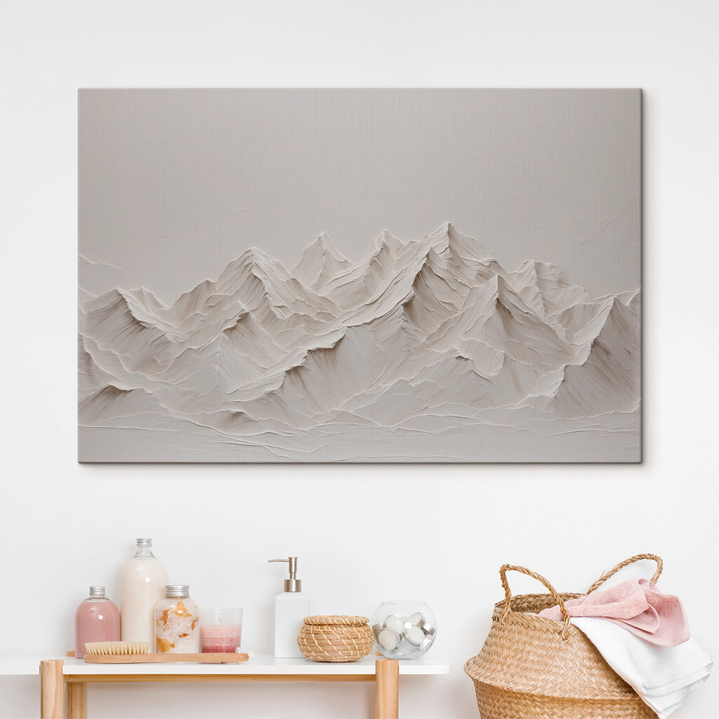 Wasser mit einem Gebäude und einem Boot darin