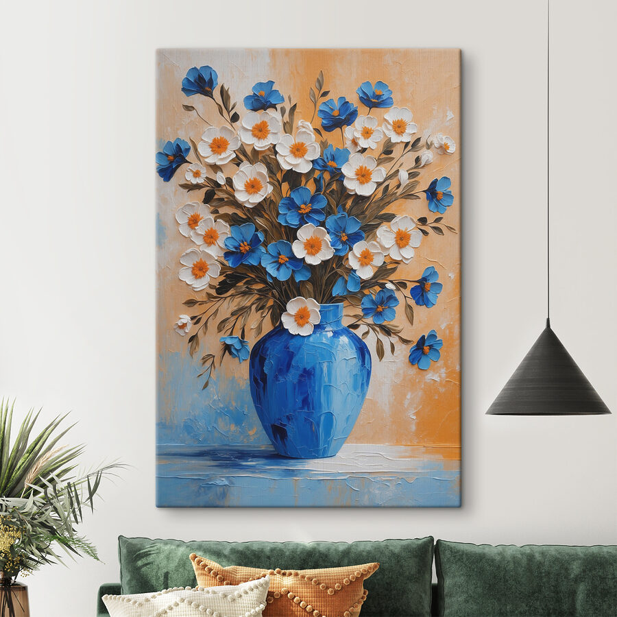 Ein Gemälde mit Blumen in einer blauen Vase