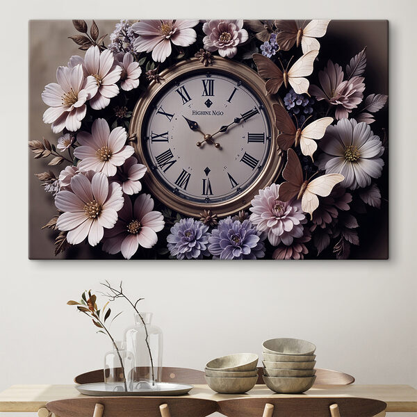 Uhr umgeben von Blumen Uhr umgeben von Blumen