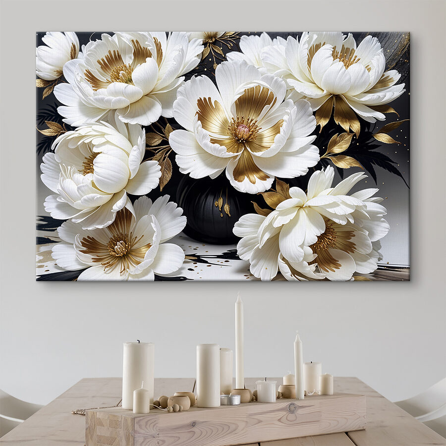 Elegantes Blumenarrangement in schwarzer Vase.