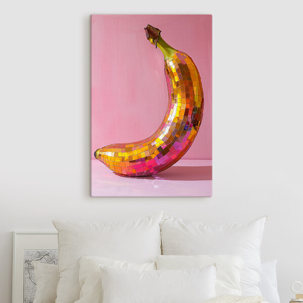 Bunte Spiegel Banane auf einem rosa Hintergrund Bunte Spiegel Banane auf einem rosa Hintergrund