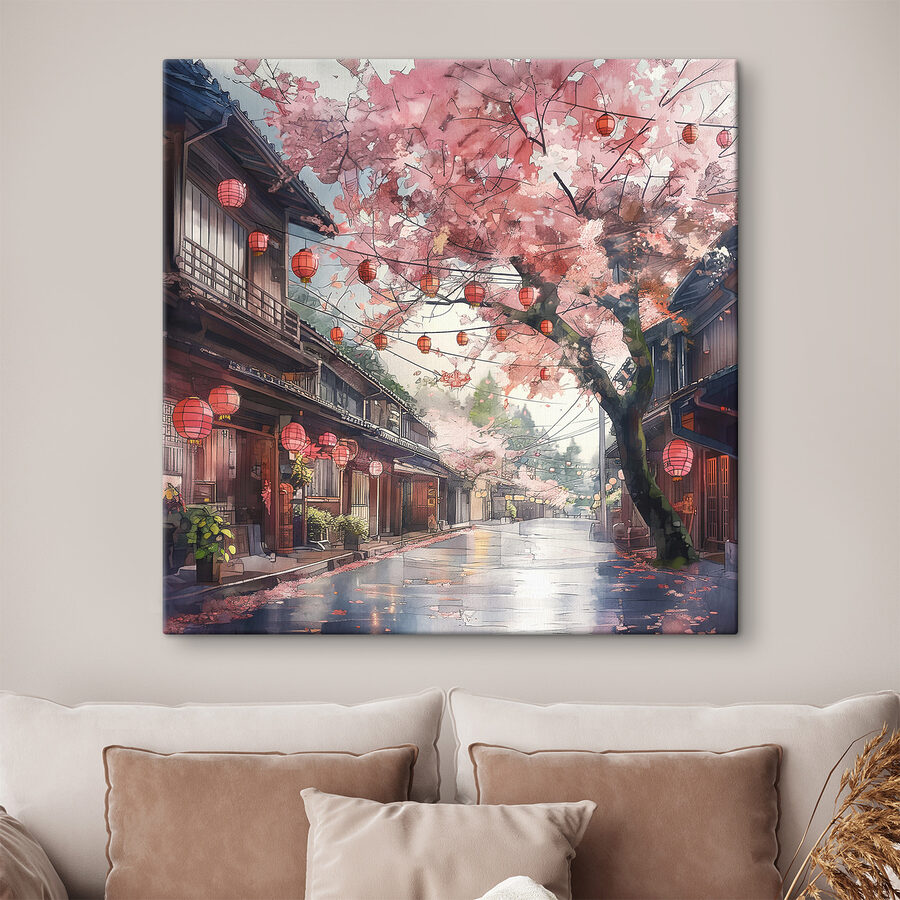 Straße mit rosa Laternen und Bäumen