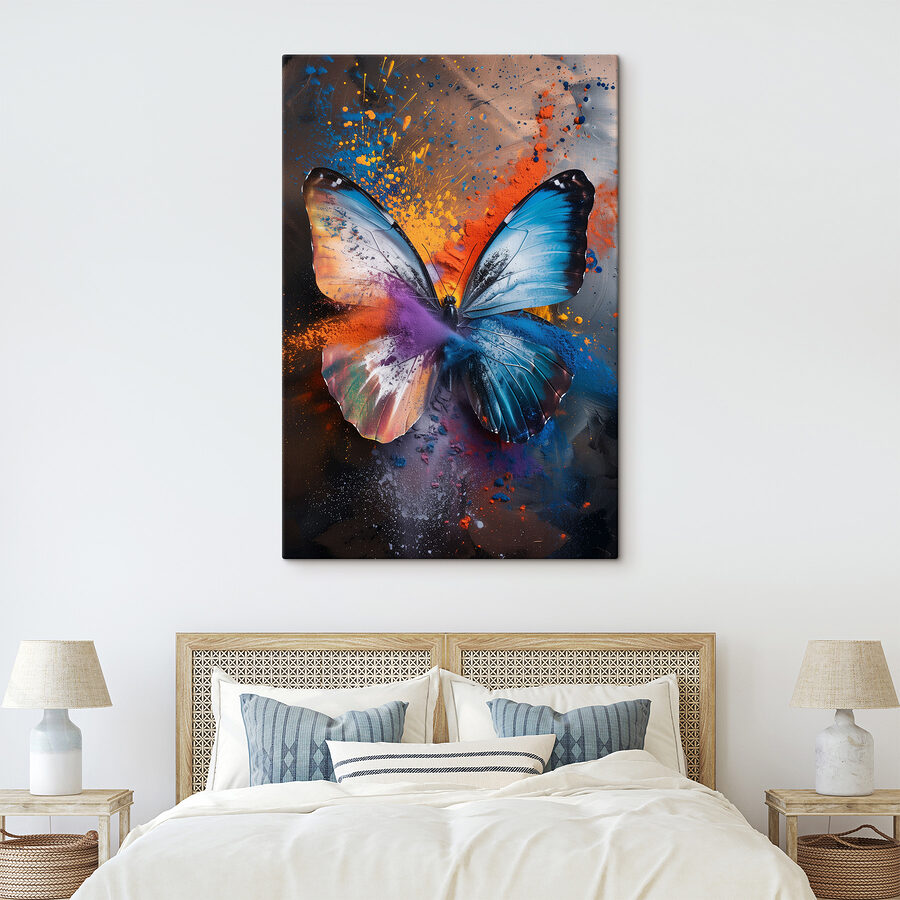 Schmetterling mit buntem Puder