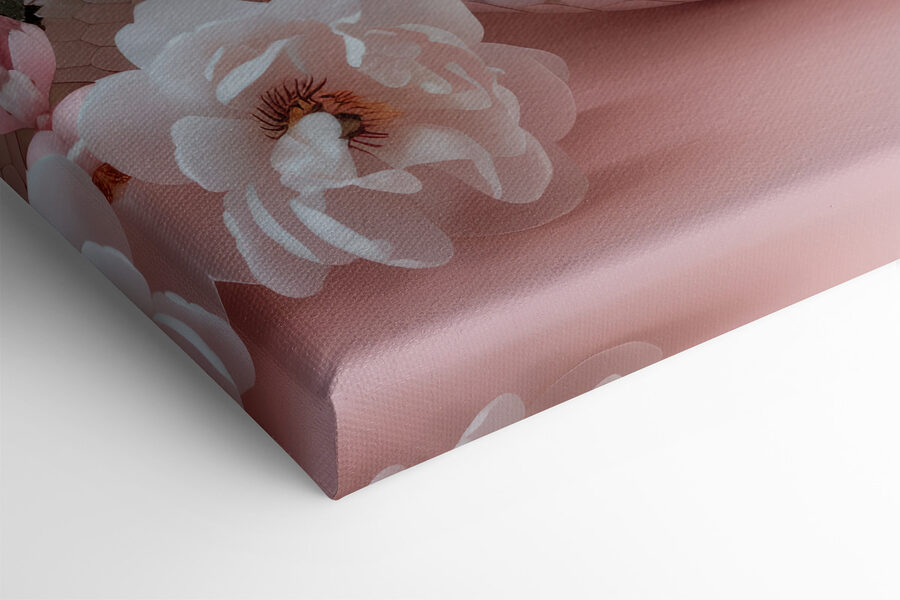 Weiße Schlange mit rosa Blüten