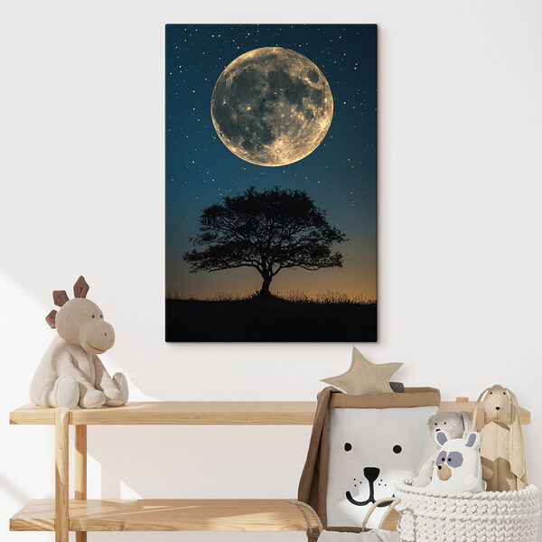 Baum und der Mond am Himmel Baum und der Mond am Himmel