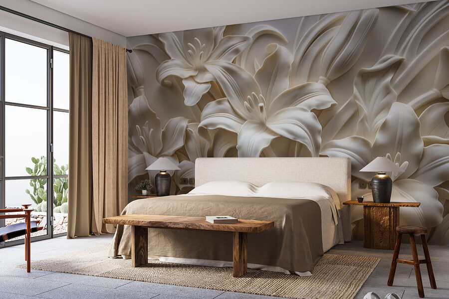 Weiße Blumenskulptur an einer Wand Weiße Blumenskulptur an einer Wand