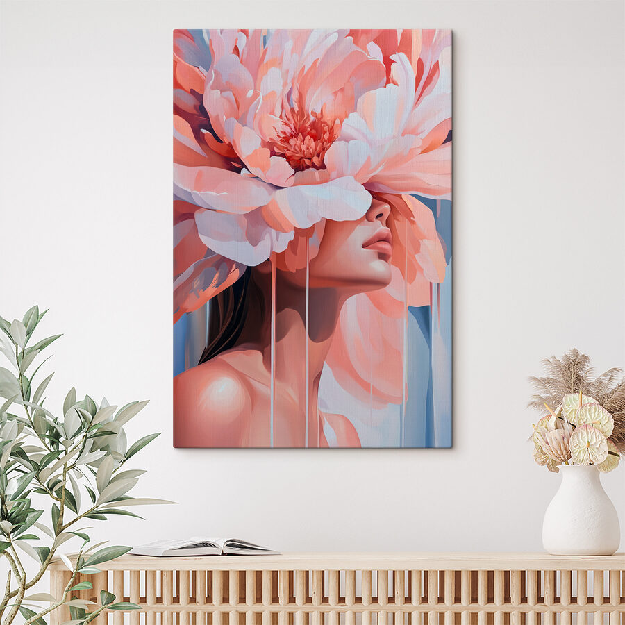 Frau mit Blumen auf dem Kopf