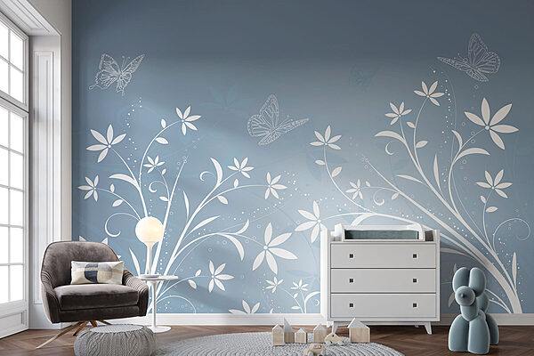 Weiße Blumen und Schmetterlinge auf blauem Hintergrund Weiße Blumen und Schmetterlinge auf blauem Hintergrund