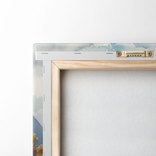 Wasser mit Bergen im Hintergrund Wasser mit Bergen im Hintergrund