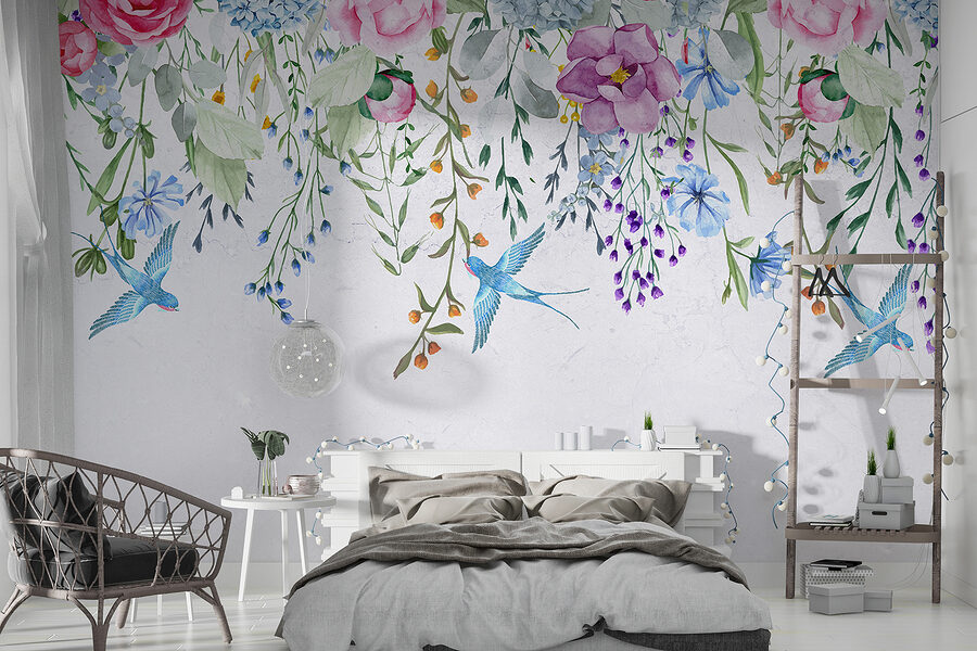 Florale Bordüre mit Blumen und Vögeln