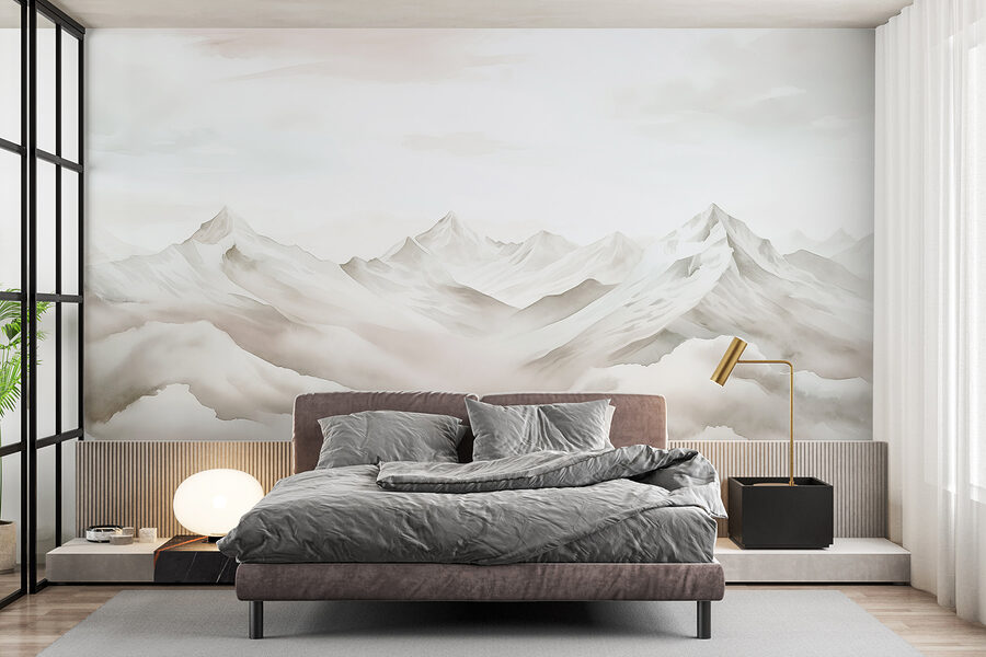 Bergkette mit Wolken