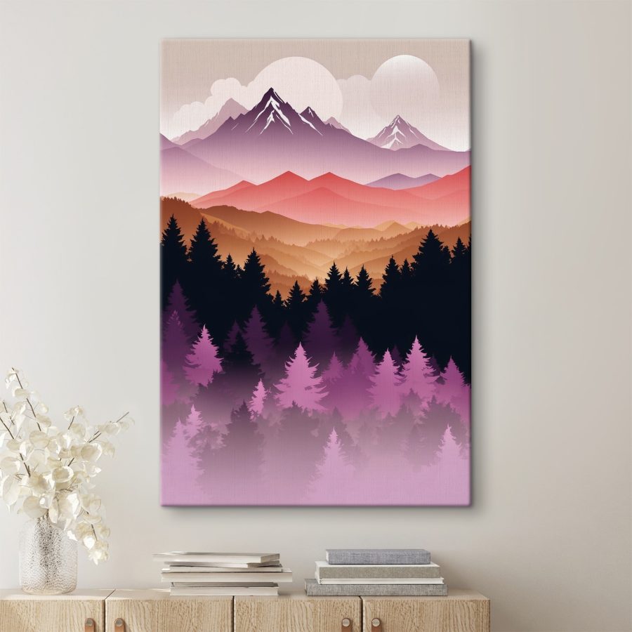Bergkette mit Bäumen und Bergen im Hintergrund