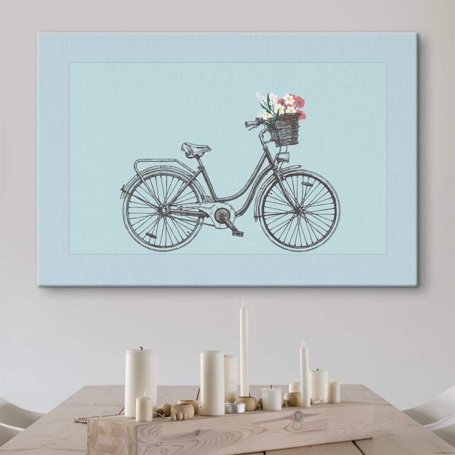 Fahrrad mit Blumen in einem Korb