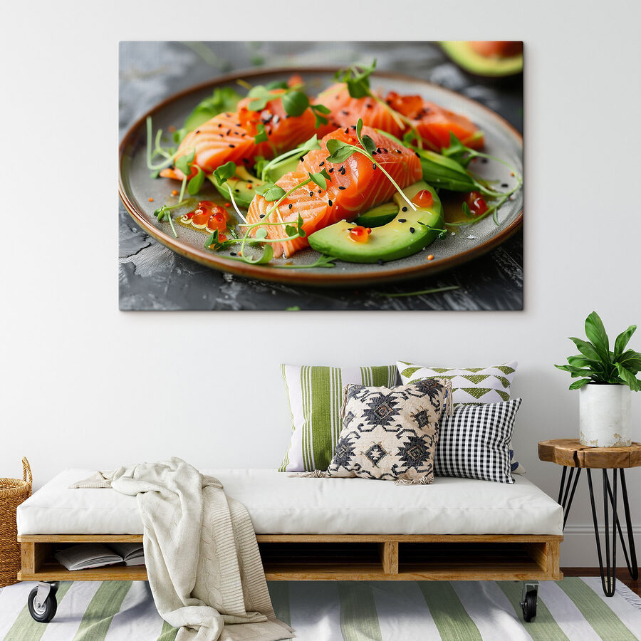 Teller mit Essen auf einem Tisch