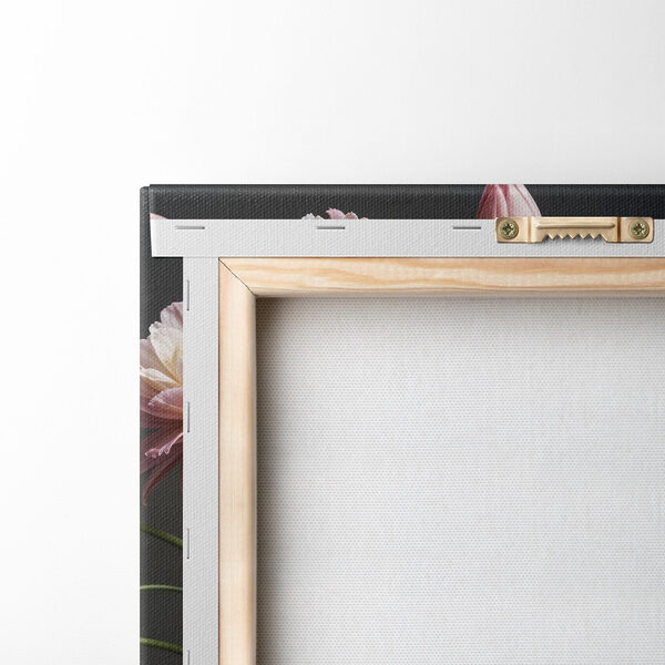 Vase mit Blumen auf einem Tisch Vase mit Blumen auf einem Tisch