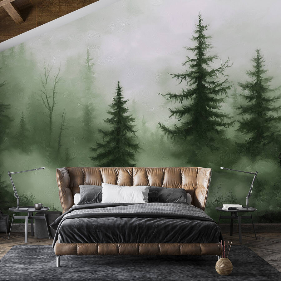 Nebliger Wald mit Bäumen