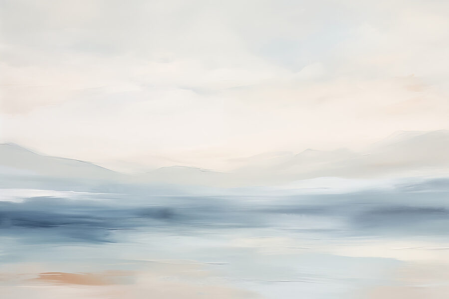 Wasser mit bewölktem Himmel