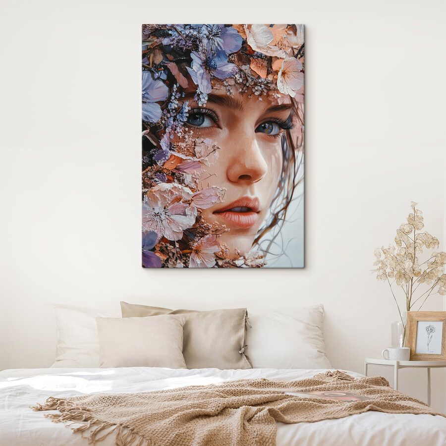 Frau mit Blumen im Gesicht