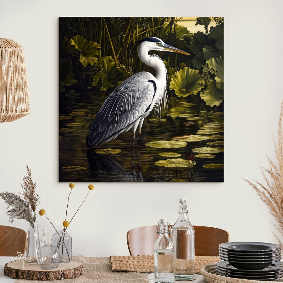 Vogel im Wasser stehend
