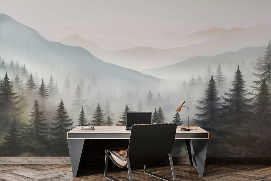 Neblige Landschaft mit Bäumen und Bergen