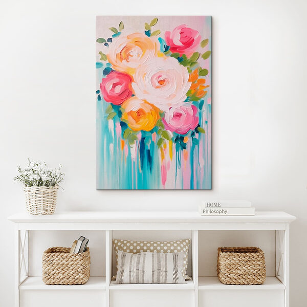 Malerei von Blumen auf einer weißen Fläche Malerei von Blumen auf einer weißen Fläche