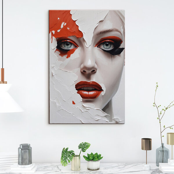 Frau mit orange-schwarzem Make-up Frau mit orange-schwarzem Make-up