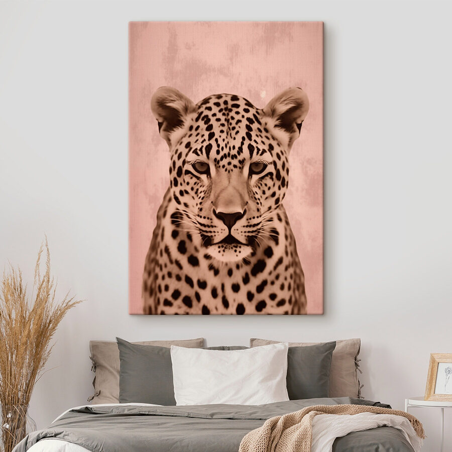 Majestätischer Leopard in sanften Tönen.