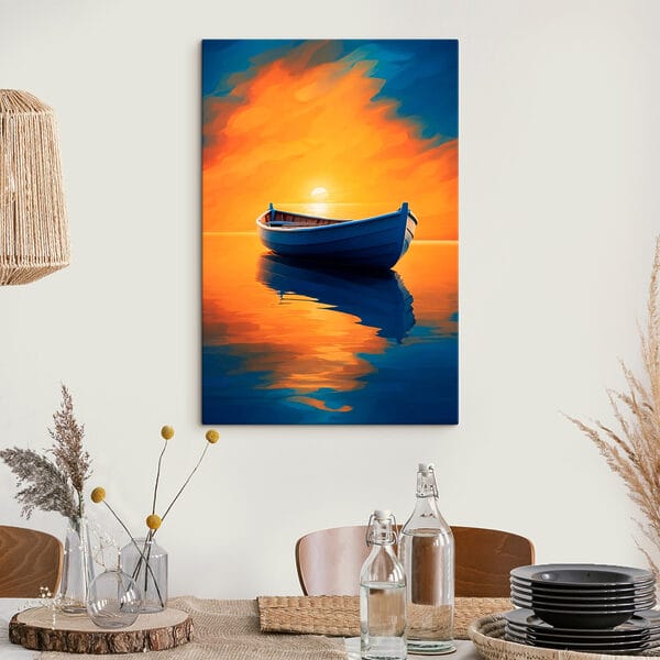 Boot auf dem Wasser mit Sonnenuntergang im Hintergrund Boot auf dem Wasser mit Sonnenuntergang im Hintergrund