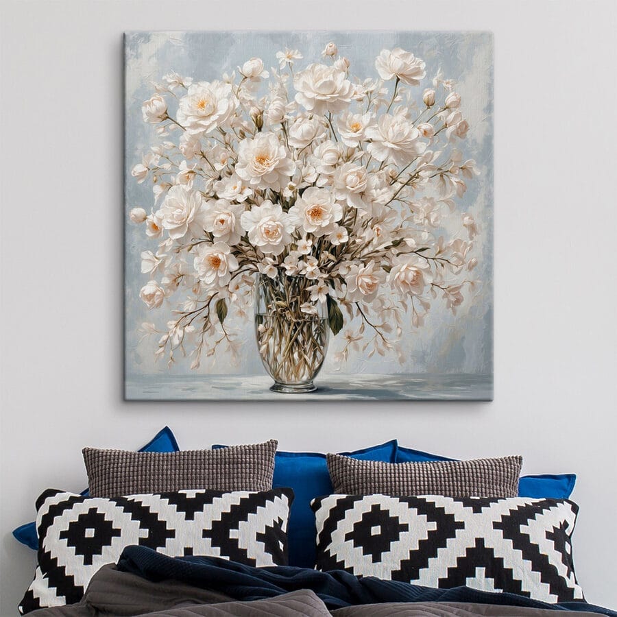 Vase mit weißen Blumen Vase mit weißen Blumen