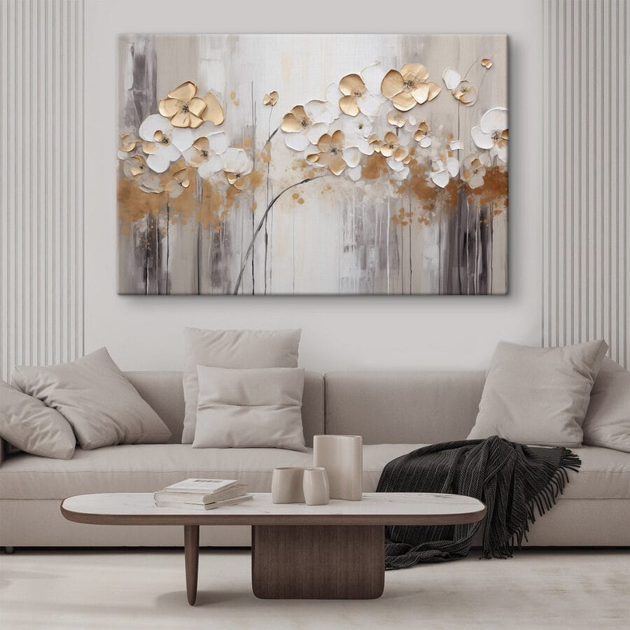 Gemälde mit Blumen an einer Wand Gemälde mit Blumen an einer Wand